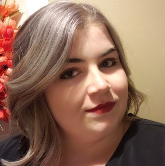 Meet your Posher, Emily - Picture 1 of 1